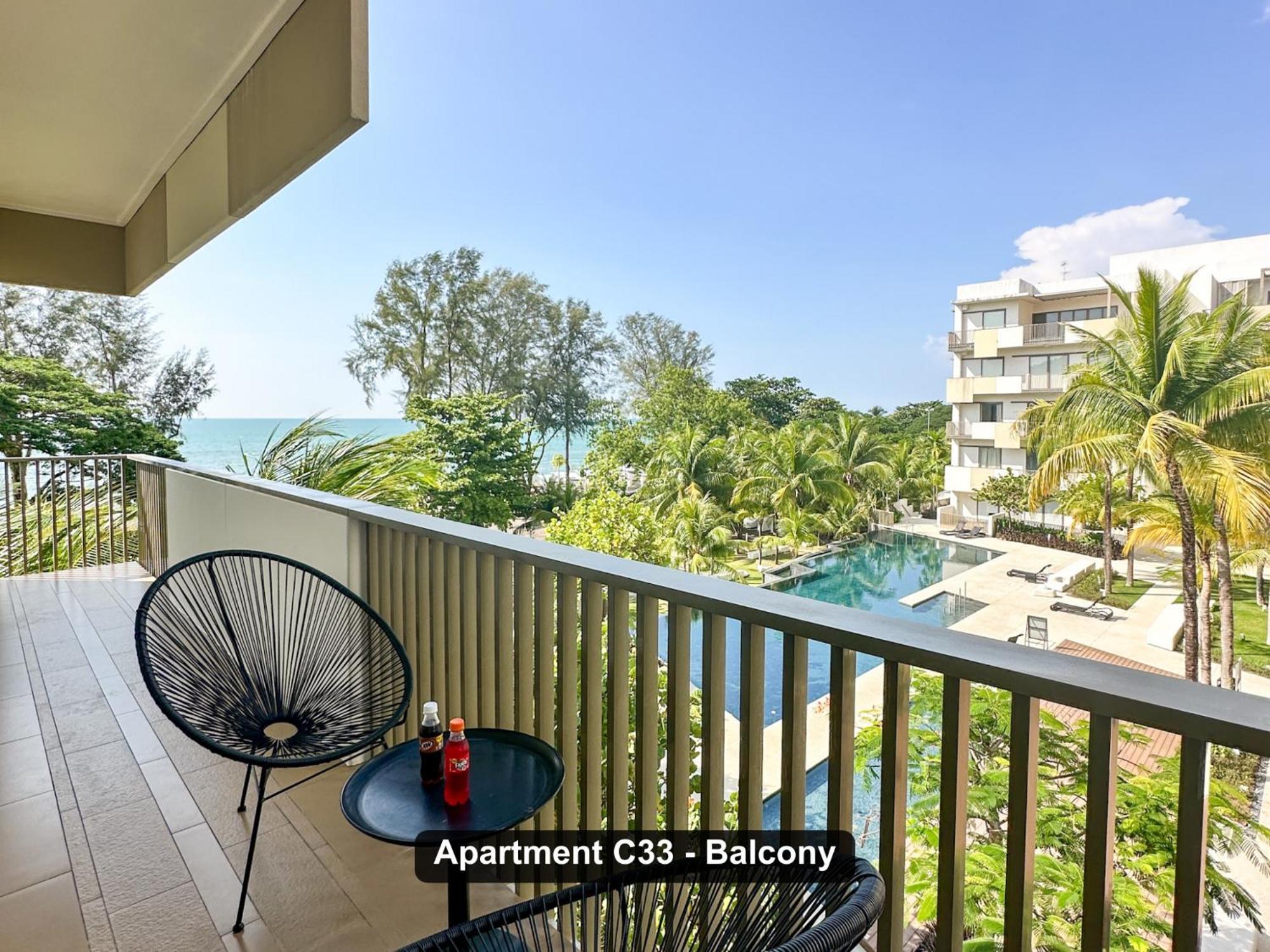 By The Sea- Pool And Sea View Apartment Batu Feringgi Exterior foto